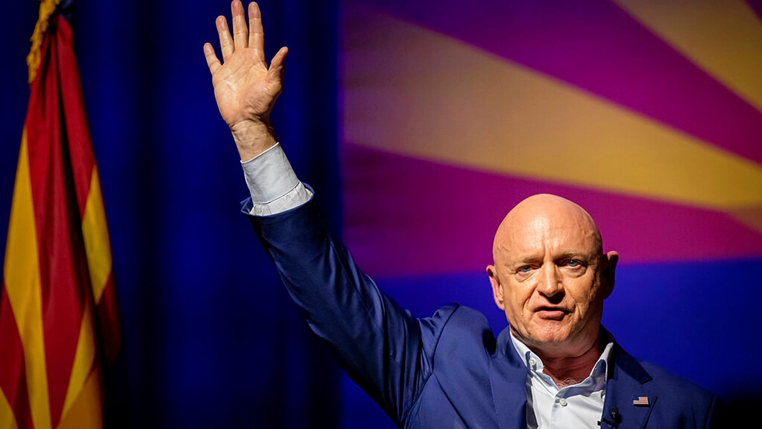 Le sénateur Mark Kelly