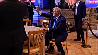 Eski ABD Başkanı Donald Trump'ın salı günü 2024 başkanlık seçimi için adaylığını açıklayacağı bildirildi