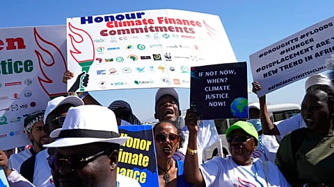 Протесты представителей африканских стран на COP27 в египетском Шарм-эш-Шейхе