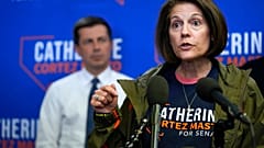 Die Demokratin Catherine Cortez Masto hat bei den Zwischenwahlen den hart umkämpften US-Bundesstaat Nevada verteidigt.