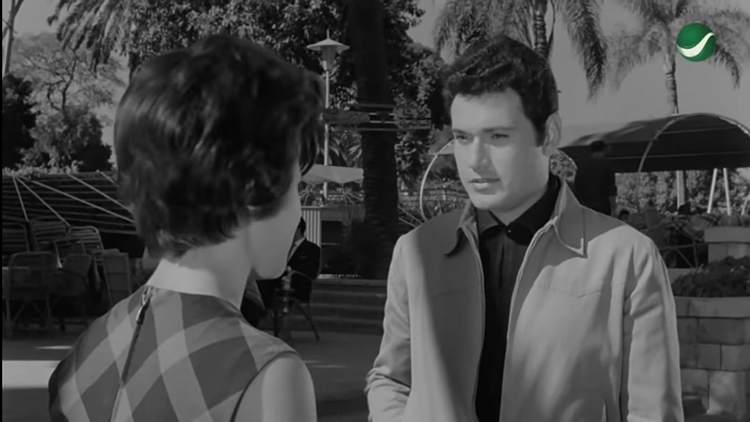 مشهد من فيلم مصري شارك في بطولته الموسيقار محمد سلطان 