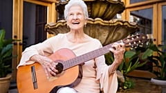 Latin Grammy Awards 2022: 95-year-old Alvarez is nominated for Best New Artist 