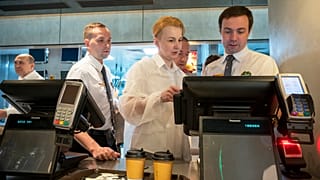 Orosz gyorsétterem egy egykori McDonald's helyén