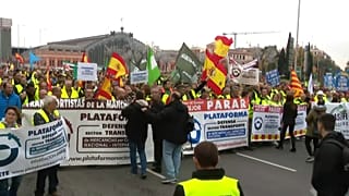 Parón patronal de camioneros en España