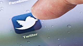 Elon Musk says Twitter Blue will return