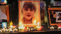  İran'da 22 yaşındaki Mahsa Amini'nin 16 Eylül'de yaşamını yitirmesi sonrası yönetim karşıtı gösteriler başladı