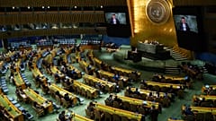 Rusya'nın Ukrayna'ya savaş tazminatı ödemesini isteyen BM karar kabul edildi