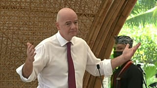 جياني إنفانتينو رئيس الاتحاد الدولي لكرة القدم (الفيفا).