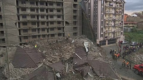 A hétemeletes lakóépület után maradt romok
