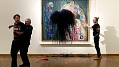 Attacke mit Öl auf ein Gemälde von Klimt im Leopold Museum in Wien 