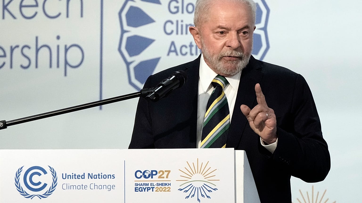 Luiz Inácio Lula da Silva afirma que su objetivo es posicionar Brasil a la vanguardia del liderazgo climático. 
