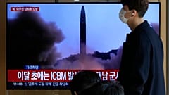 Kuzey Kore, Japon Denizi'ne balistik füze fırlattı