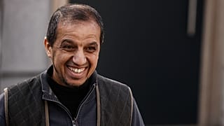  الإمام المغربي حسن إيكويسن 