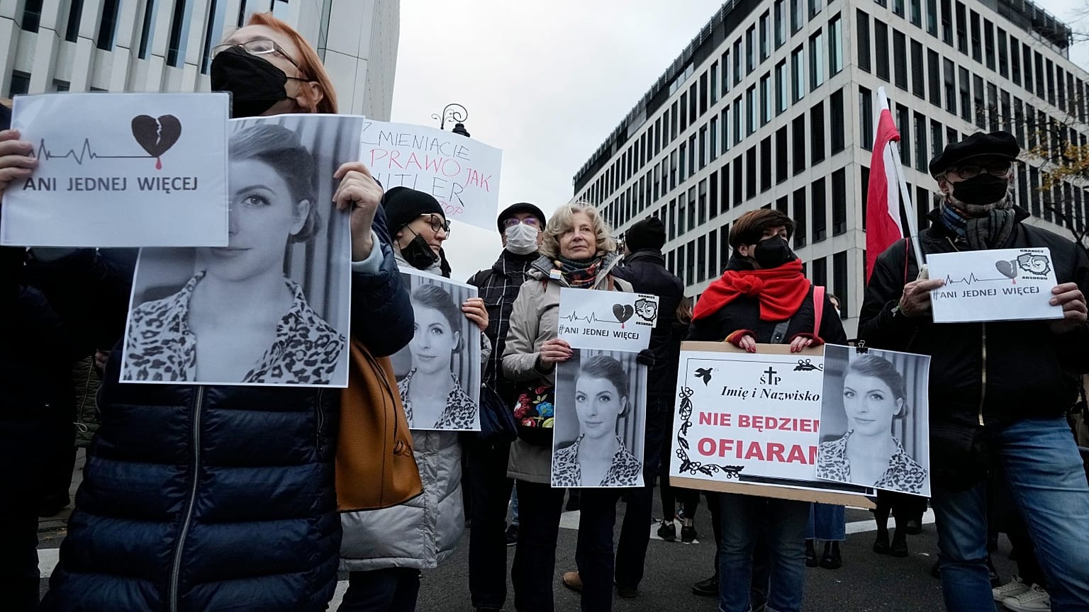 Protestors gather outside Poland's Constitutional Tribunal in Warsaw, Poland, on Saturday, Nov.6, 2021