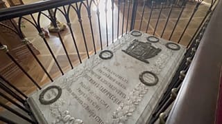 Grabstätte von Fürst Potemkin in der St.-Katharinen-Kathedrale (Cherson)