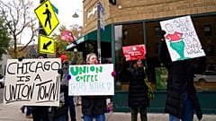 Διαμαρτυρία σε Starbucks στο Σικάγο