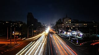 بخشهایی از کییف پایتخت اوکراین در پی حملات تازه روسیه به خاموشی فرو رفت