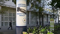 Szankcióellenes kampány budapesti utcán