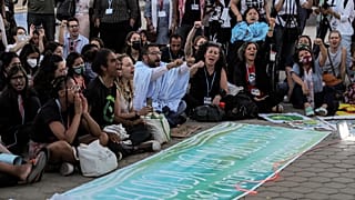 Negoziati a oltranza alla COP27 in Egitto. Sforati i tempi regolamentari, si cerca un accordo dell'ultimo minuto ai supplementari
