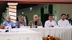 Kolombiya ve ELN delegeleri ekim ayında bir araya gelmişti (arşiv)