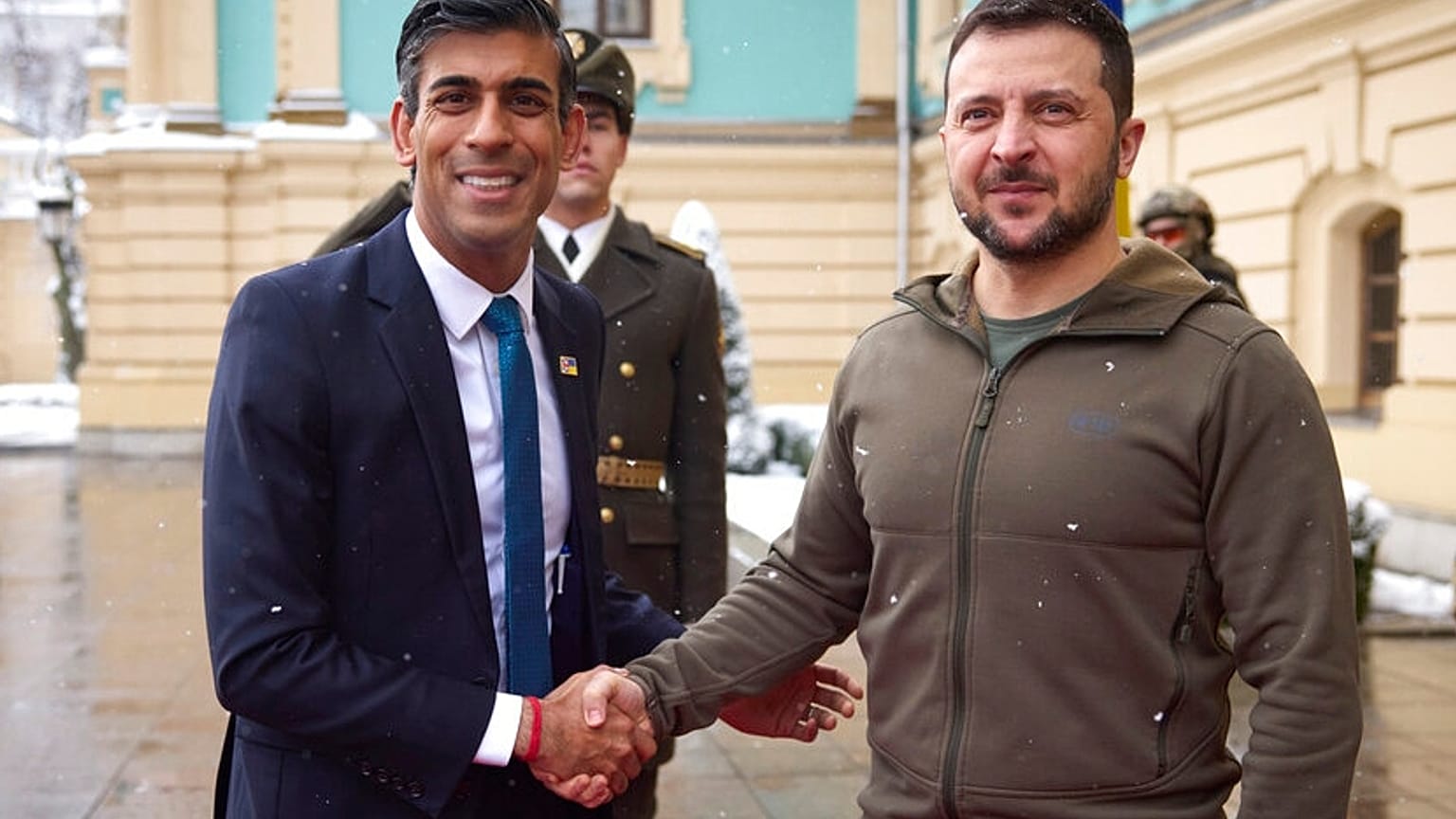 Rishi Sunak először járt Kijevben hivatalba lépése óta