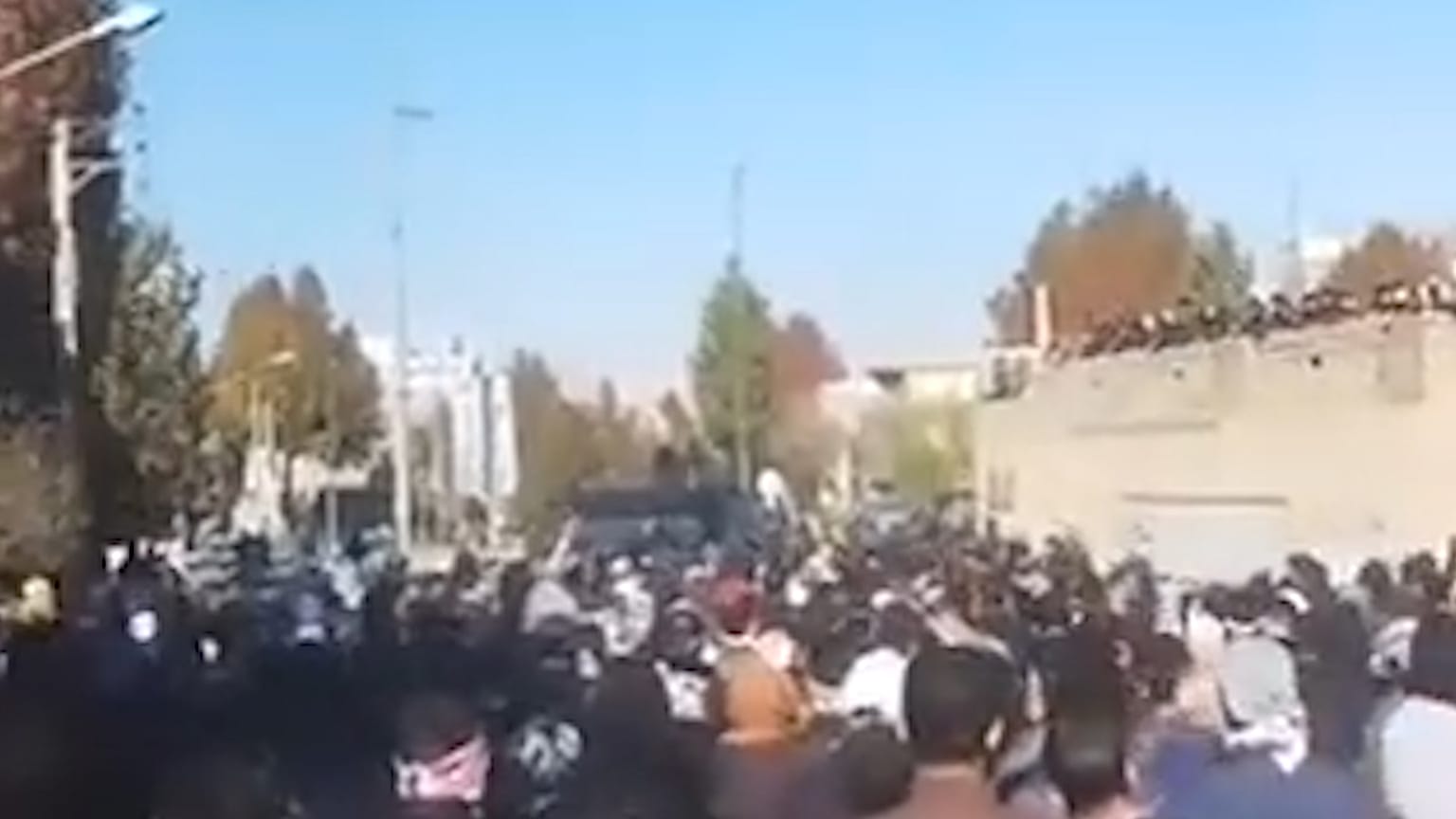 تصویری از مهاباد در تاریخ ۲۹ آبان