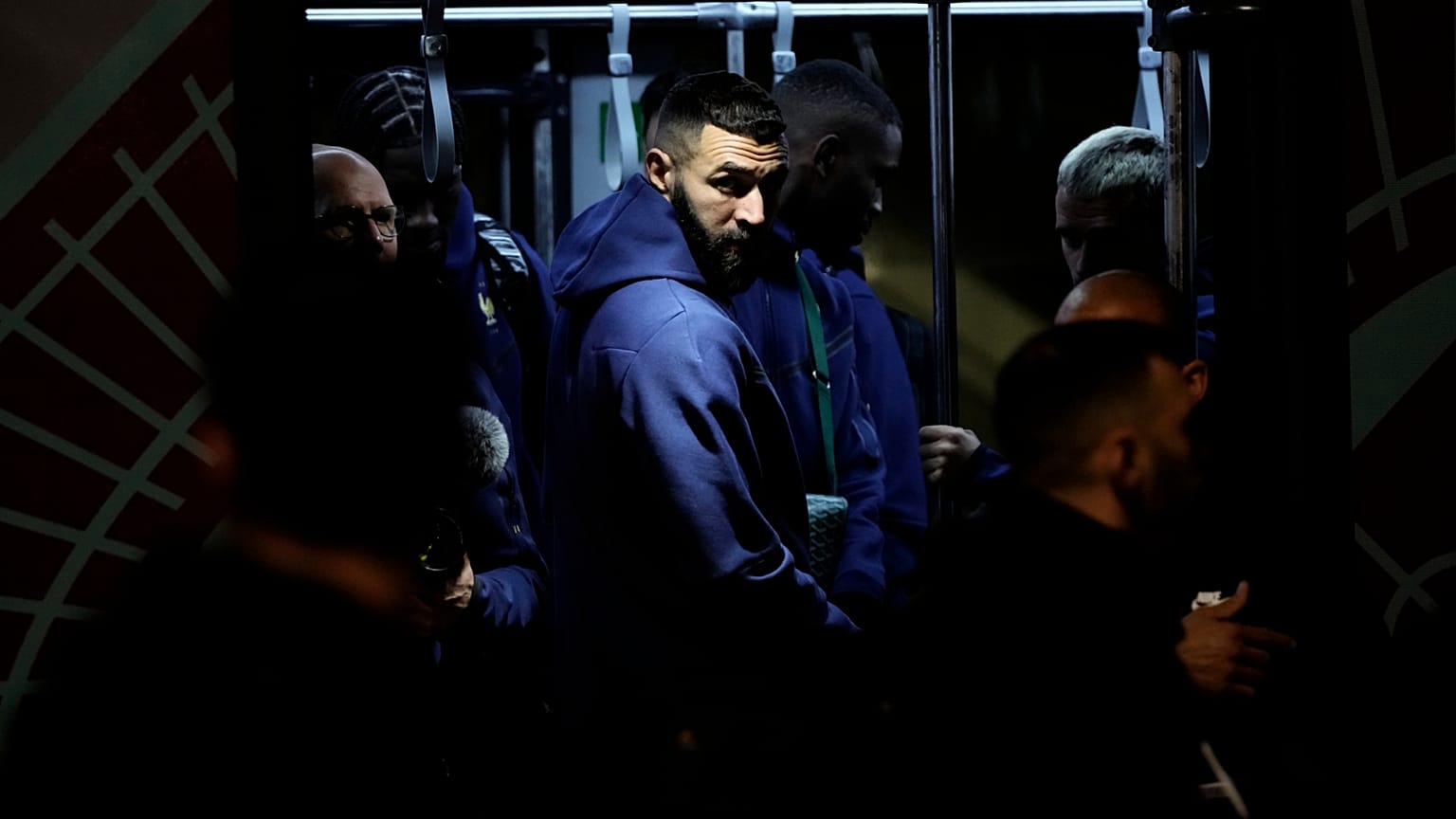 نجم المنتخب الفرنسي كريم بن زيمة 19/11/2022