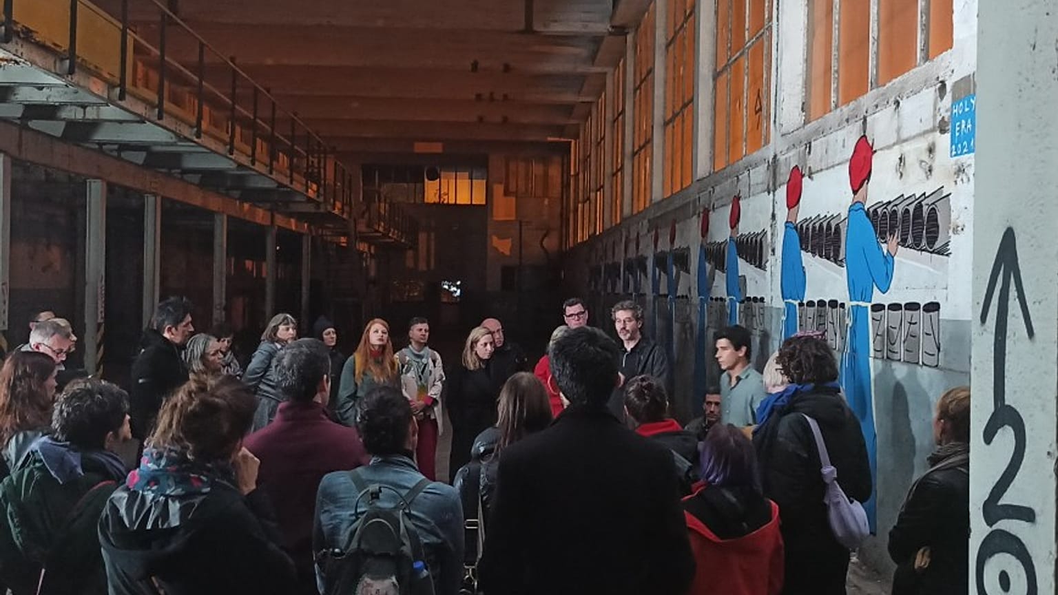 La delegazione di Be SpectACTive in visita a un'ex fabbrica chimica 