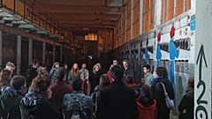 La delegazione di Be SpectACTive in visita a un'ex fabbrica chimica 