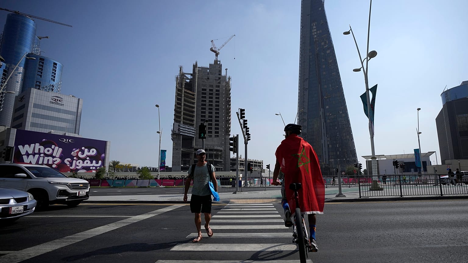Fans sollen auch auf die Architektur von Doha blicken.