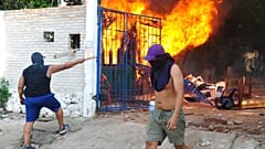 Disturbios durante las protestas sobre la fecha del censo en Santa Cruz (Bolivia).