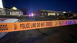 Precinto policial del lugar del crimen múltiple, Colorado Springs, Estados Unidos 20/11/2022