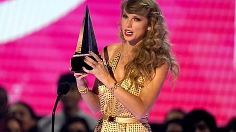 Swift has won 40 AMAs to date