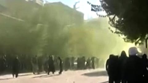 مجموعات حقوقية تتهم قوات الأمن الإيرانية باستخدام الرصاص الحي في مناطق يسكنها أكراد