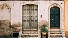 The town is famous for its ‘green gold’ olive oil.