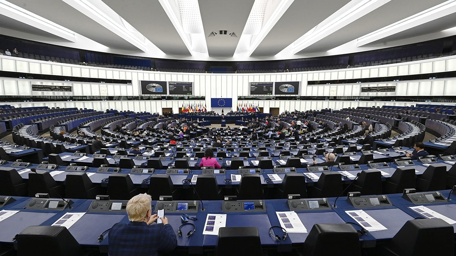 Der Plenarsaal des Europäischen Parlaments in Straßburg