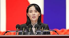 Kuzey Kore lideri Kim Jong Un'un kız kardeşi Kim Yo Jong,