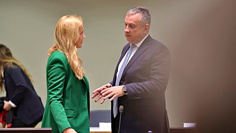 European Commissioner Kadri Simson (left) defended the proposed price cap as an "extraordinary tool for extraordinary times."