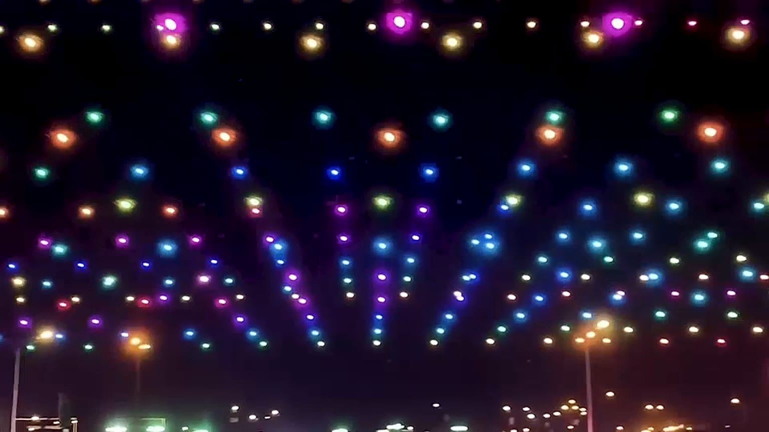 1346 Drohnenn am Himmel über Riad