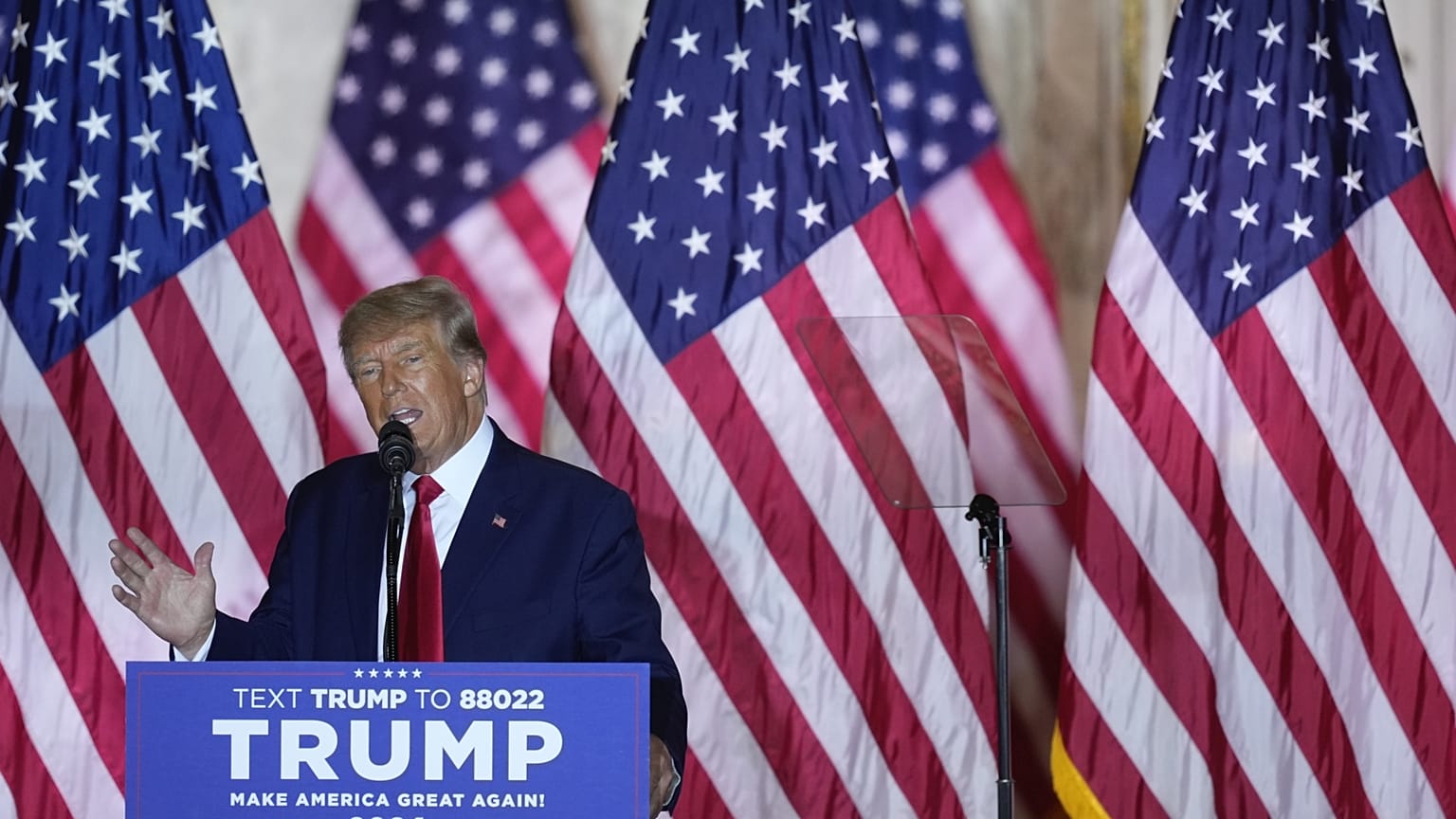 Trump november közepén, Mar-a-Lagóban jelentette be újbóli indulását