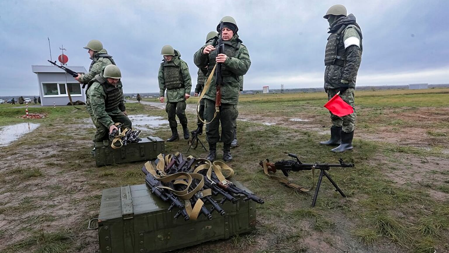 Both Ukraine and Russia have been training in the run up to winter