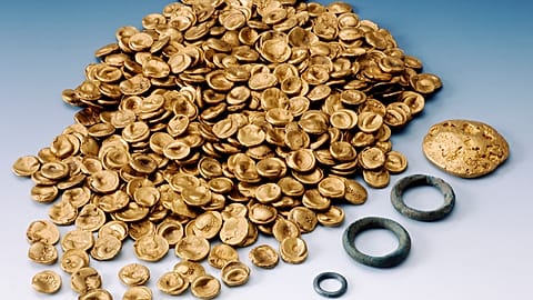 Thieves have stolen €1.6 million worth of gold coins from a German museum 