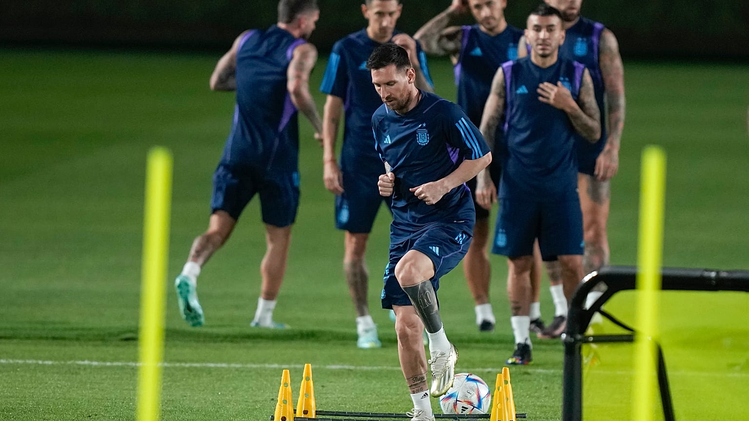 Messi az argentinok edzésén