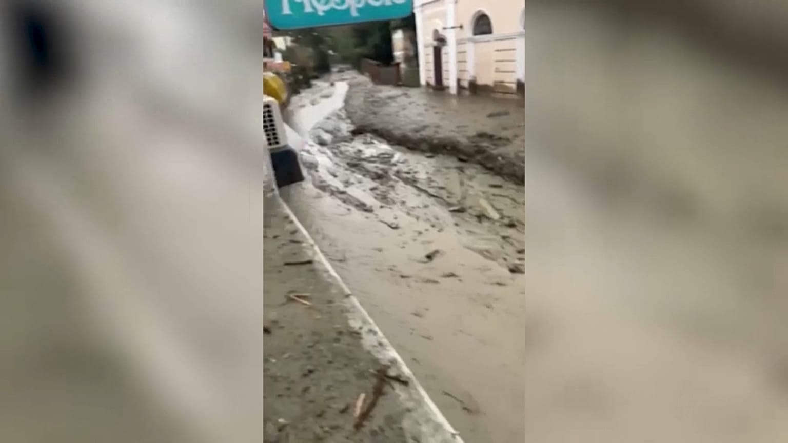 Földcsuszamlás Ischián