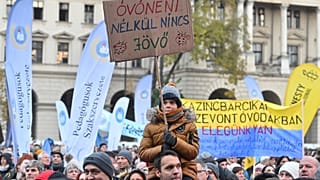 Seit Monaten demonstrieren Lehrer, Eltern und Schüler für ein unabhängiges Bildungssystem in Ungarn