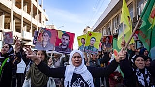 Акция протеста в Эль-Камышлы против турецких бомбардировок
