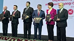 Altılı Masa'da yer alan siyasi partilerin liderleri 