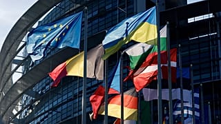 أمام مقر المفوضية الأوروبية