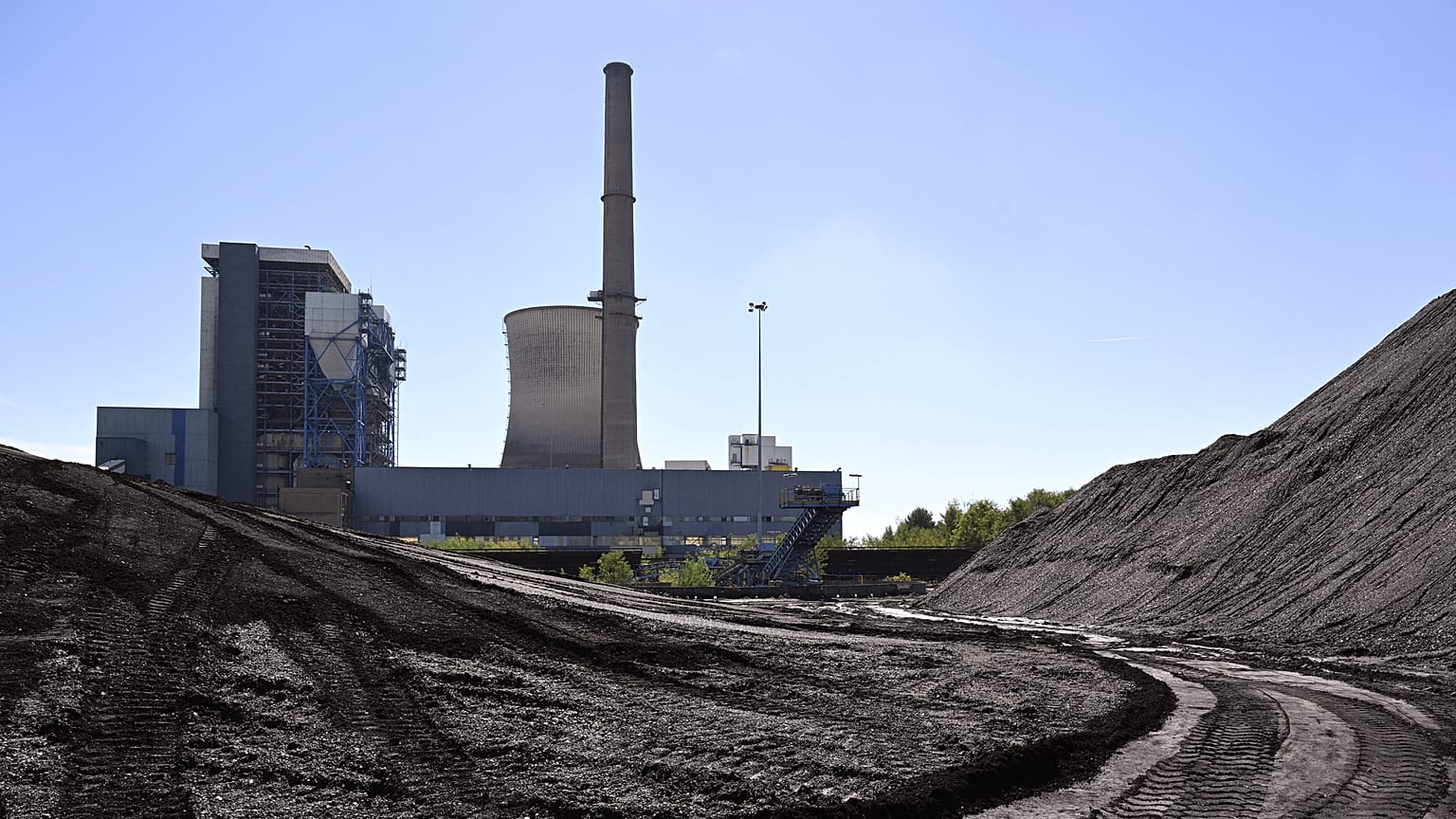 La central térmica a base de carbón en Saint-Avold, Francia 