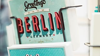 In Deutschland soll eine Einbürgerung jetzt schon nach 5 bzw. 3 Jahren möglich sein - ist das ein Weg Fachkräfte anzulocken?